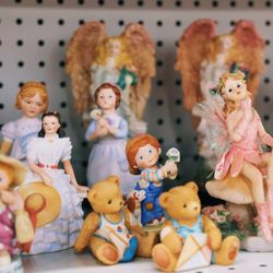 Thrift On Purpose - Decor