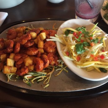 Uncle Julio's - Mango shrimp fajitas - Mexican Near Me - Orlando, Florida