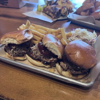 HI Sliders - Kalua Pork Sliders - Food Trucks Near Me - Mililani, Hawaii