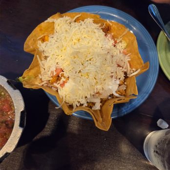 Tecalitlan - Taco salad had no flavor. - Mexican Near Me - Chicago, Illinois