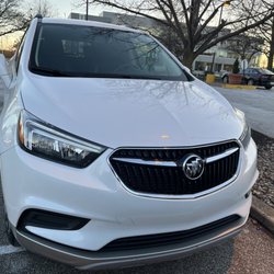 Hertz - Newer Super clean SUV