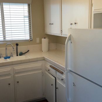 Comforts Cleaning Services - Clean Kitchen - Home Cleaning Near Me - Chula Vista, California