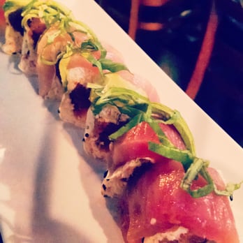 Shiku Sushi - Summer beach body roll - Sushi Bars Near Me - La Jolla, California Shiku Sushi - Summer beach body roll - Sushi Bars Near Me - La Jolla, California