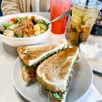 New Penny Cafe - Such GREAT food here! - Cocktail Bars Near Me - Avondale, Arizona
