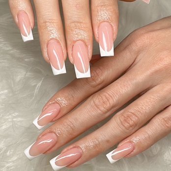 Bambooz Nails - white french tip acrylic nails by Sandy - Nail Salons Near Me - Pico Rivera, California