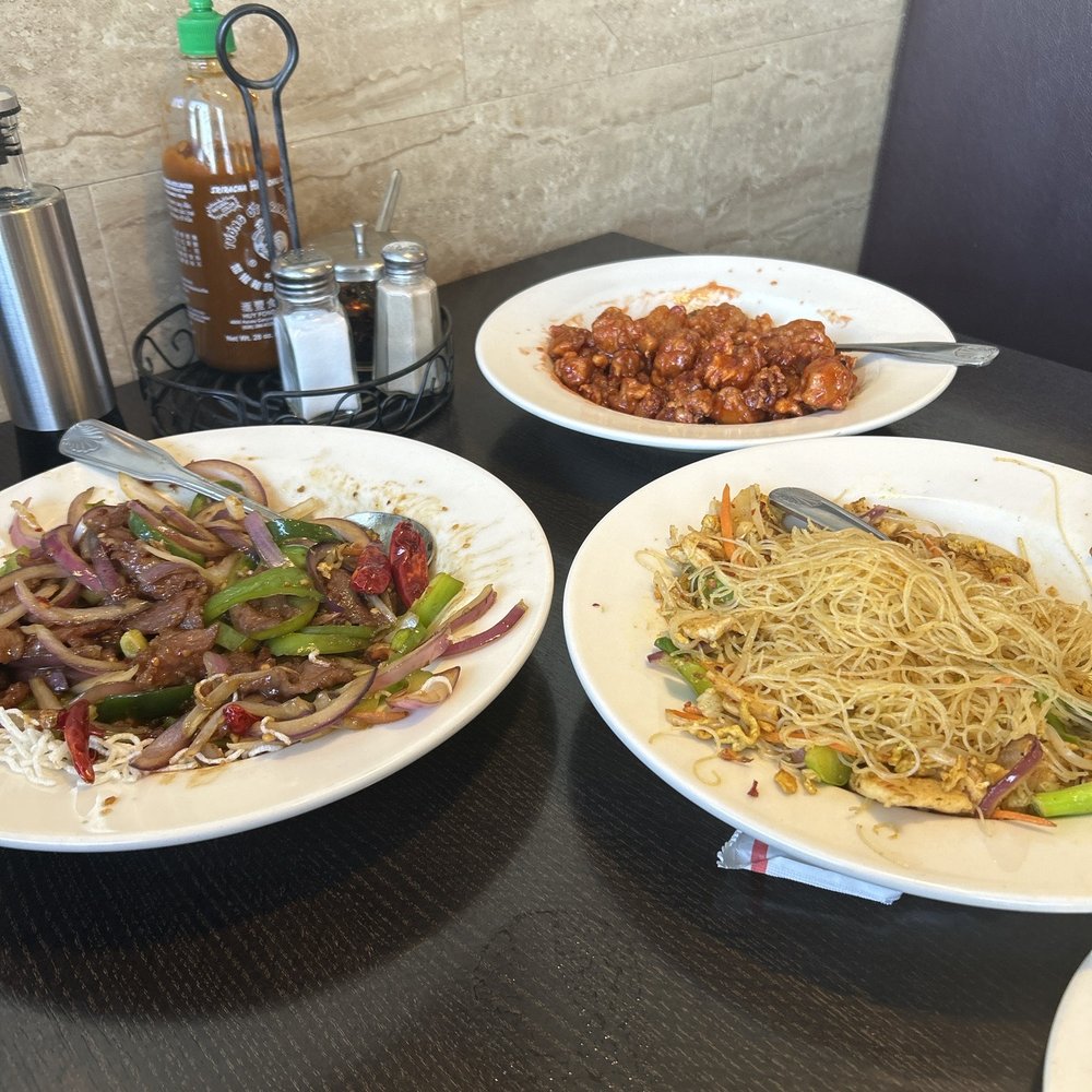 Red Chilli - Mongolian beef, orange chicken, and Singapore Rice Noodles - Chinese Near Me - Redlands, California Red Chilli - Mongolian beef, orange chicken, and Singapore Rice Noodles - Chinese Near Me - Redlands, California