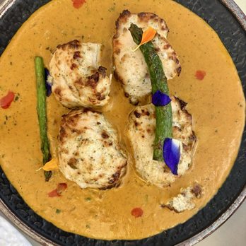 Ganges Restaurant & Bar - Indian Near Me - Sarasota, Florida