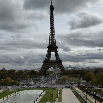Place du Trocadéro - Public Plazas Near Me - Paris, 75 Place du Trocadéro - Public Plazas Near Me - Paris, 75