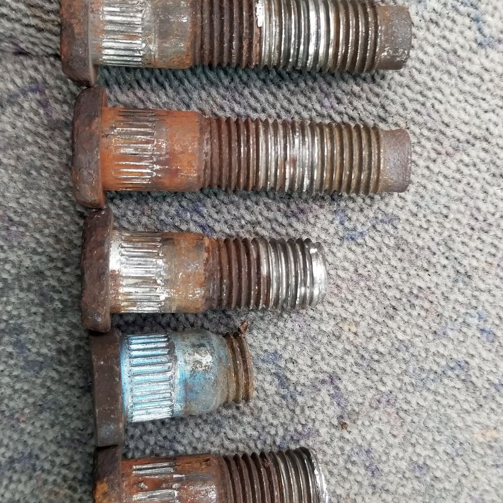 CA broke 3 of my front wheel studs & refused to accept responsibility, denied a refund, and yelled at & berated me.