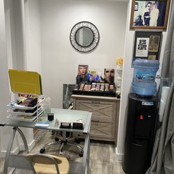 Electrolysis by Francine - Front desk