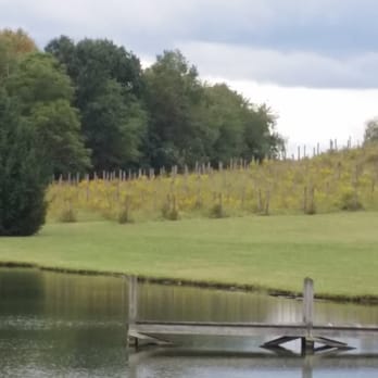 Stone Villa Wine Cellars - Wineries Near Me - Acme, Pennsylvania
