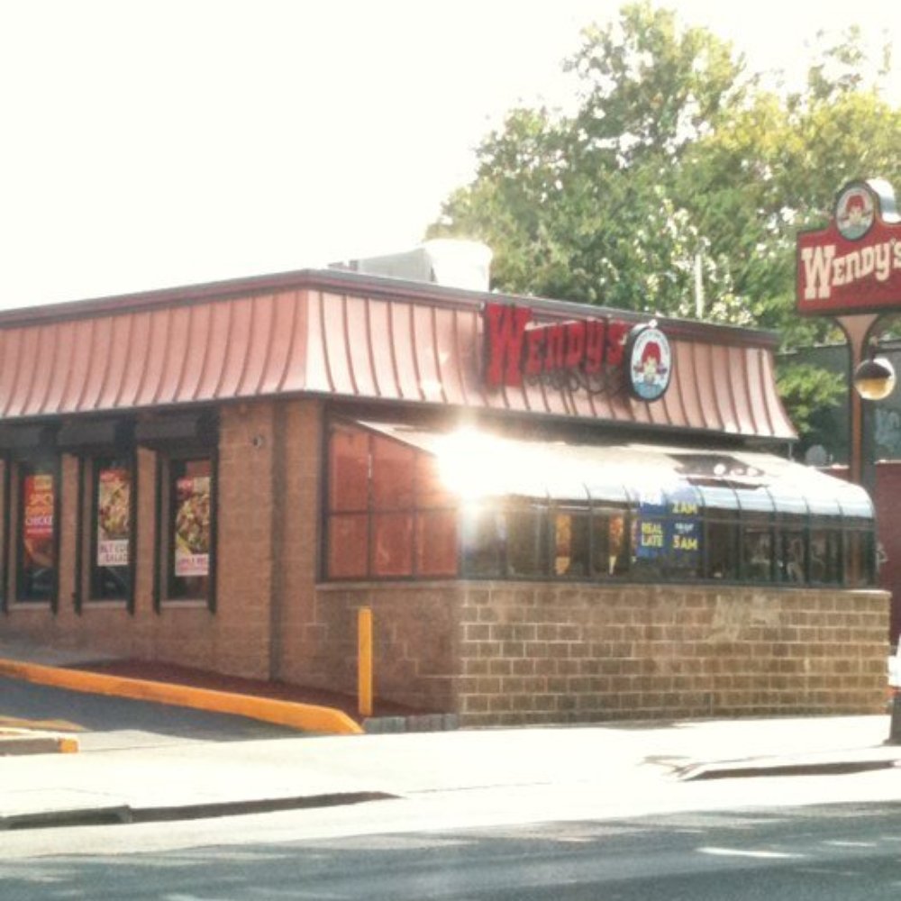Wendy's - Fast Food Near Me - Bronx, New York