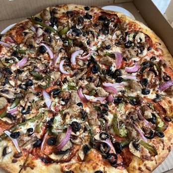 Twisted Pies Pizzeria - Pizza Near Me - Mesa, Arizona Twisted Pies Pizzeria - Pizza Near Me - Mesa, Arizona