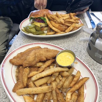 Garden State Diner - Chicken fingers and burger with fries - Diners Near Me - Newark, New Jersey Garden State Diner - Chicken fingers and burger with fries - Diners Near Me - Newark, New Jersey