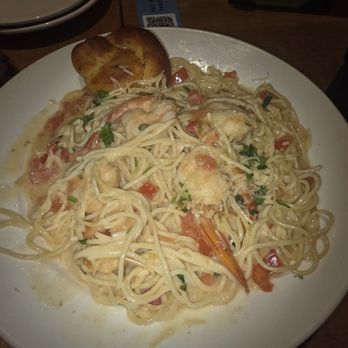 BJ's Restaurant & Brewhouse - Shrimp Scampi - New American Near Me - West Palm Beach, Florida