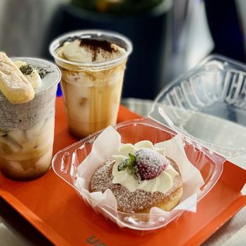 Cafe Upper - Strawberry milk donut - Cafes Near Me - Los Angeles, California