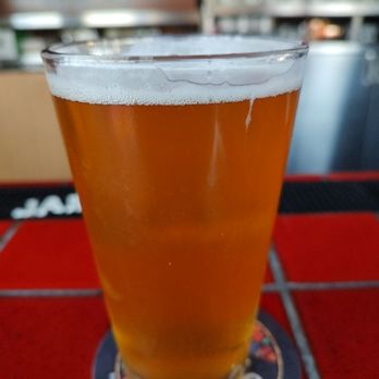 The Crab Pot - House lager beer - Seafood Near Me - Long Beach, California
