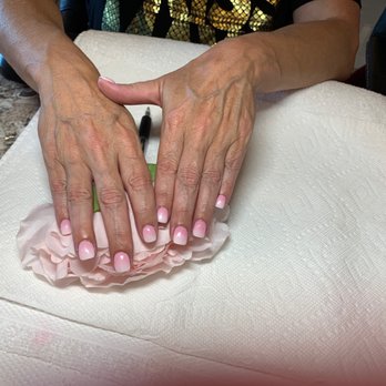 La Bella Nails & Spa - Nail Salons Near Me - Leander, Texas