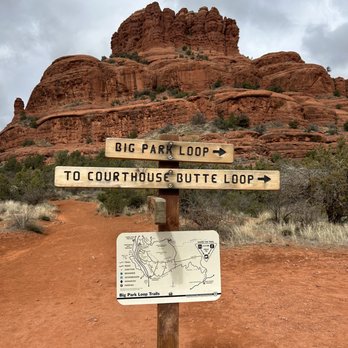 Bell Rock - More hiking trails - Hiking Near Me - Sedona, Arizona Bell Rock - More hiking trails - Hiking Near Me - Sedona, Arizona