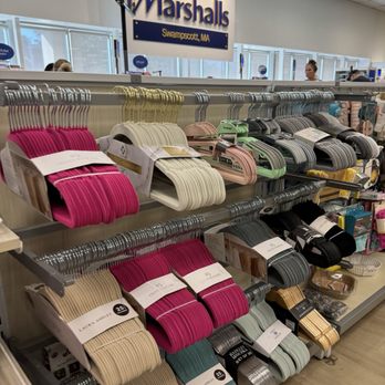 Marshalls - Department Stores Near Me - Swampscott, Massachusetts