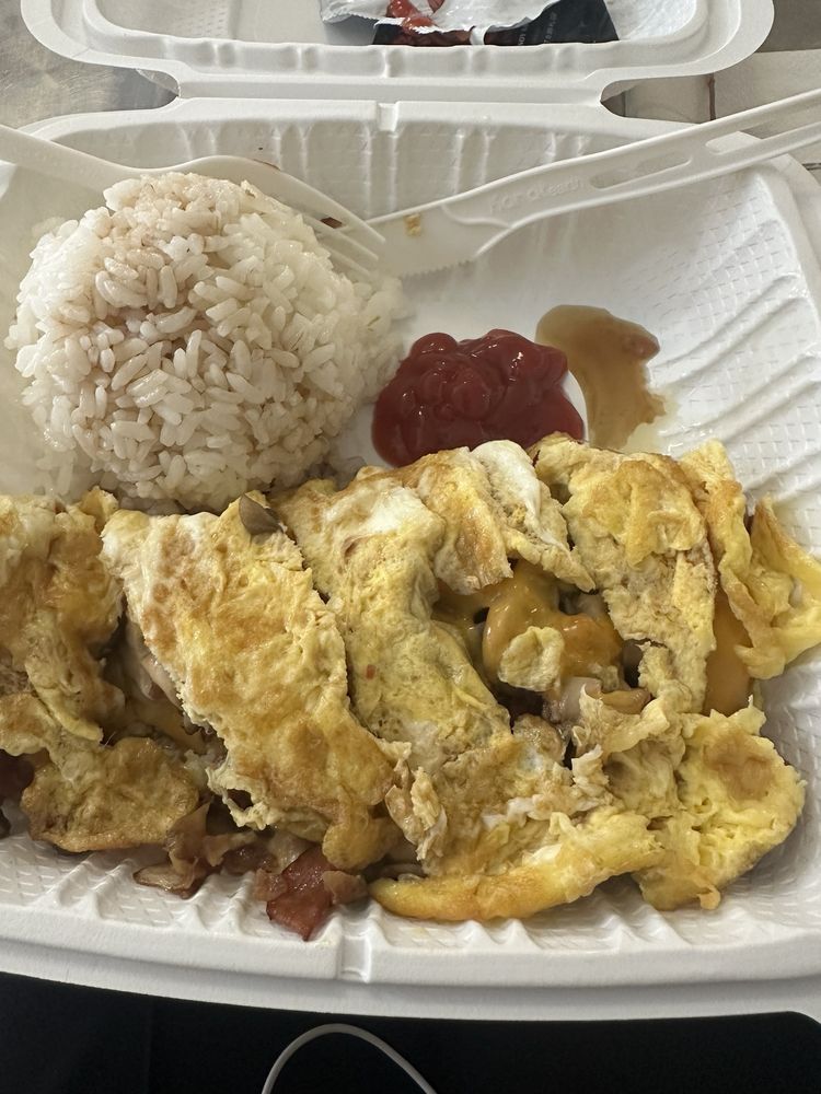 HEIDI’S DELI & CATERING Updated October 2024 13 Photos & 21 Reviews