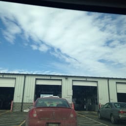 4 lanes to service cars for the emissions test 4 lanes to service cars for the emissions test