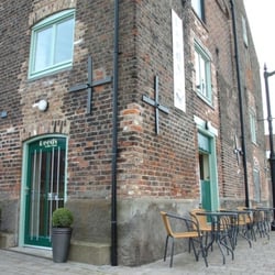 Reeds Coffee Shop