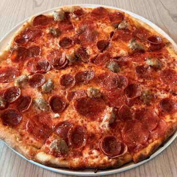 Fabled Pizza and Provisions - Honeydukes - Pizza Near Me - Blowing Rock, North Carolina Fabled Pizza and Provisions - Honeydukes - Pizza Near Me - Blowing Rock, North Carolina