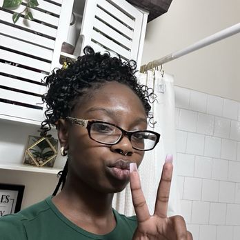 Flavy Hair Braiding - Cute updo - Hair Stylists Near Me Flavy Hair Braiding - Cute updo - Hair Stylists Near Me