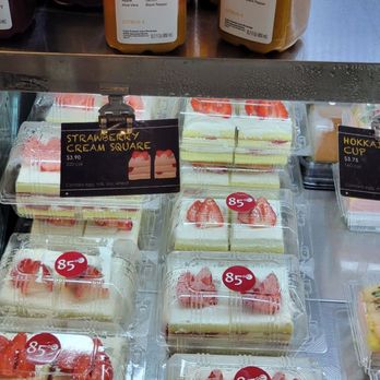 85°C Bakery Cafe-Tustin - Coffee & Tea Near Me - Tustin, California