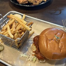 Nashville Hot Chicken Sandwich Nashville Hot Chicken Sandwich