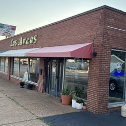 Los Arcos Mexican Restaurant Bar & Grill - Exterior