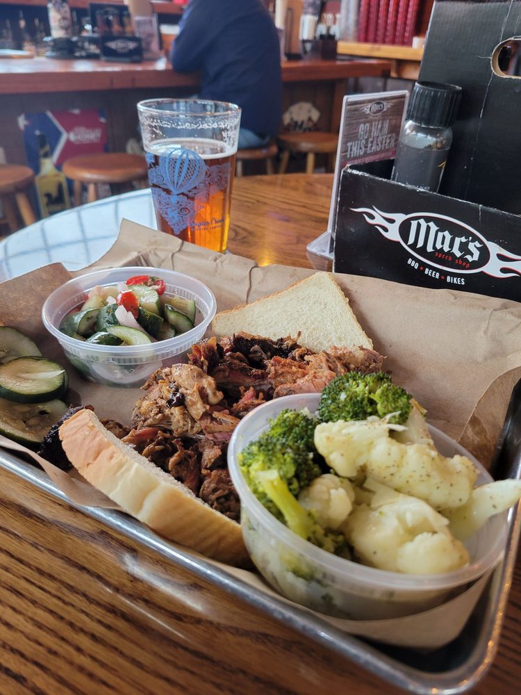 Mac's Speed Shop - South End