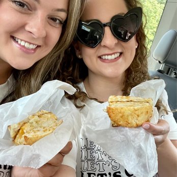 Dabble Studio - These are the LIFE CHANGING jalapeño cheddar breakfast biscuits - Paint & Sip Near Me - Nashville, Tennessee Dabble Studio - These are the LIFE CHANGING jalapeño cheddar breakfast biscuits - Paint & Sip Near Me - Nashville, Tennessee