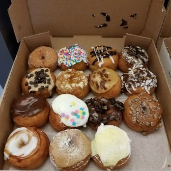Da Vinci's Donuts - Donuts Near Me - Sandy Springs, Georgia