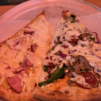 Fellini's Pizza - Hawaiian, the Special - Pizza Near Me - Atlanta, Georgia Fellini's Pizza - Hawaiian, the Special - Pizza Near Me - Atlanta, Georgia