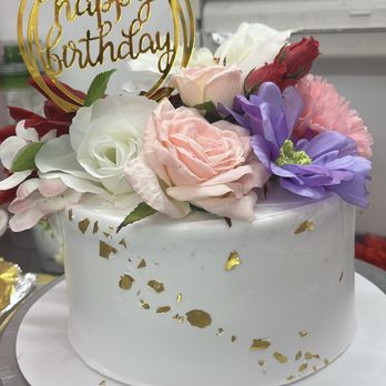 Aalighel Bakery Cafe - a birthday cake - Patisserie/Cake Shop Near Me - Providence, Rhode Island