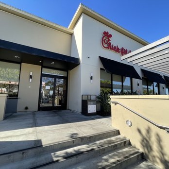 Chick-fil-A - Outside - Fast Food Near Me - Irvine, California Chick-fil-A - Outside - Fast Food Near Me - Irvine, California