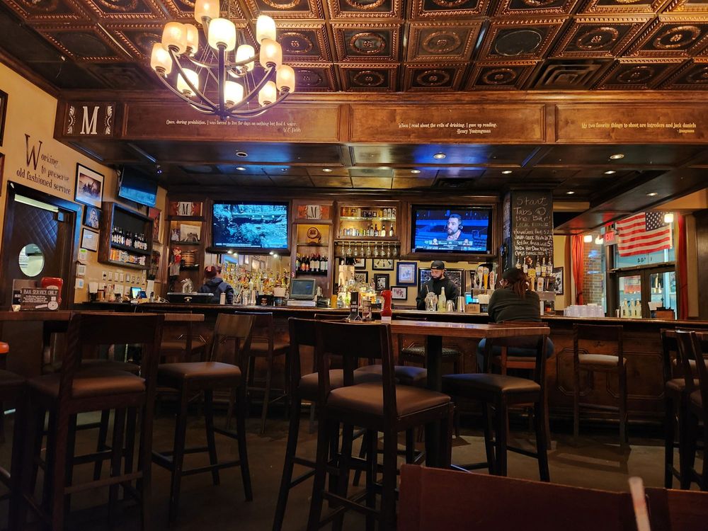 Mortimer's Cafe and Pub
