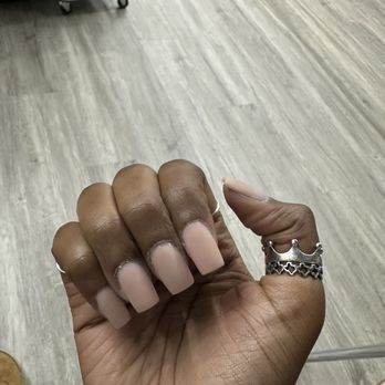 Tipsy Nails & Spa - Nail Salons Near Me - Missouri City, Texas
