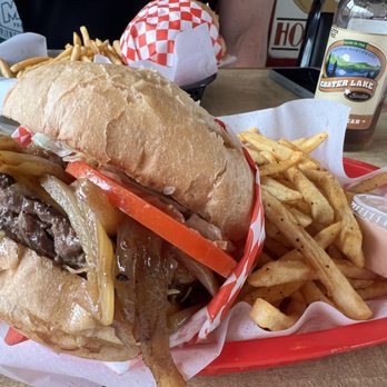 Canyon Grill - Cheeseburger with grilled onions - Burgers Near Me - Portland, Oregon
