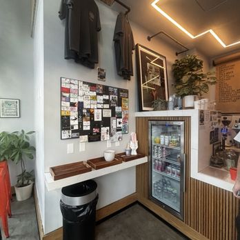 Virtu Coffee - Coffee & Tea Near Me - Los Angeles, California