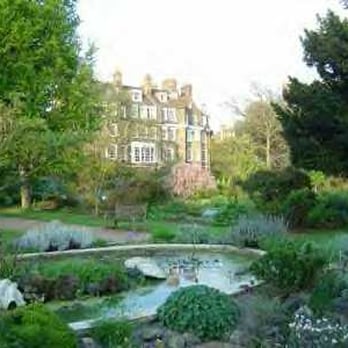 Chelsea Physic Garden - Botanical Gardens Near Me - London, XGL Chelsea Physic Garden - Botanical Gardens Near Me - London, XGL