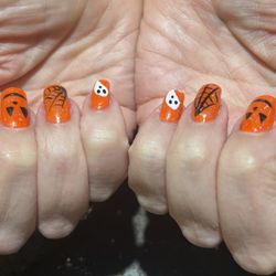 Pretty Nails - Barbara's nails : Halloween 2023
