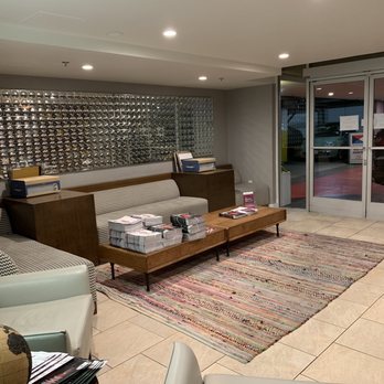 The Kinney - Hotels Near Me - Venice, California