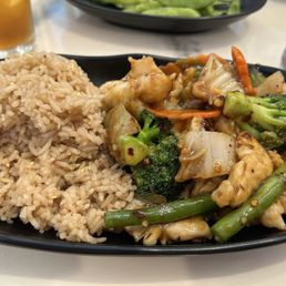 Hunan Chicken lunch with Fried Rice Hunan Chicken lunch with Fried Rice