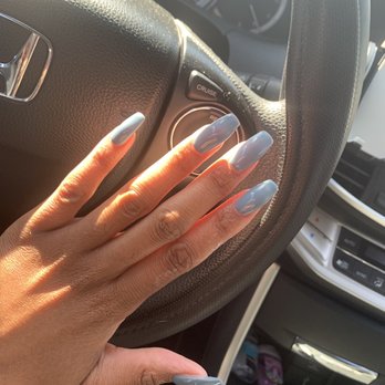 De Luxe Nails Lounge - Nails - Nail Salons Near Me - Alexandria, Virginia De Luxe Nails Lounge - Nails - Nail Salons Near Me - Alexandria, Virginia