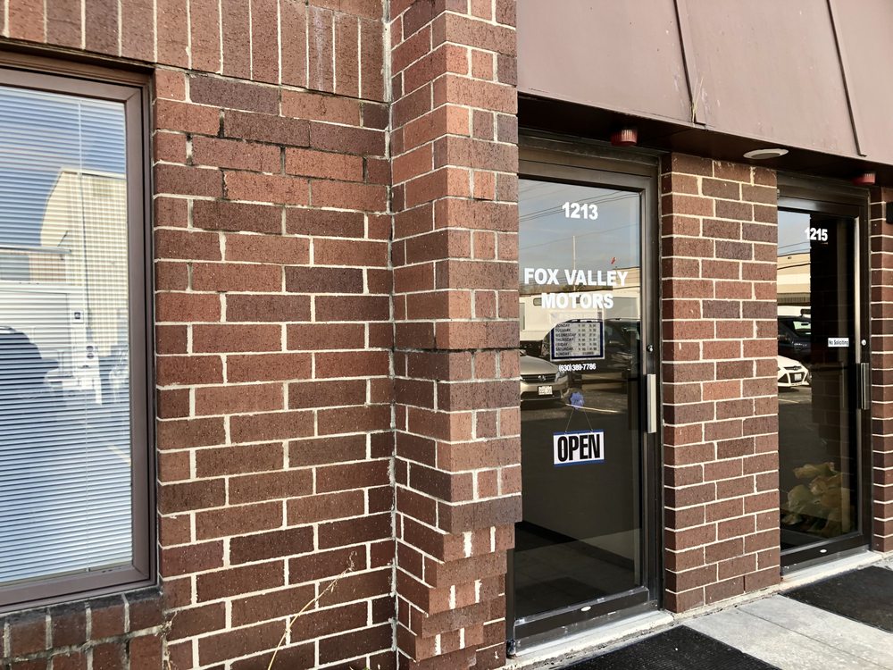 FOX VALLEY MOTORS Updated September 2024 1213 Paramount Pkwy