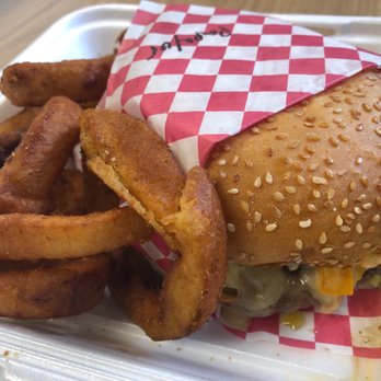 Tommy's Burger Stop - Papa D Burger - Burgers Near Me - Anchorage, Alaska