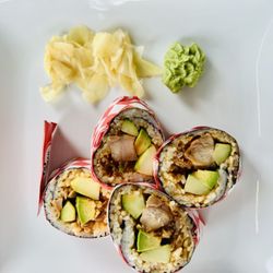 Dozo Sushi & Asian Food - Teriyaki chicken burritos